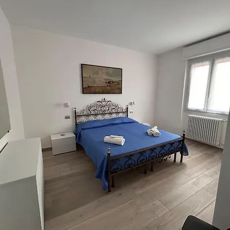 Casa Albatros Tra E Monti * Mandello del Lario