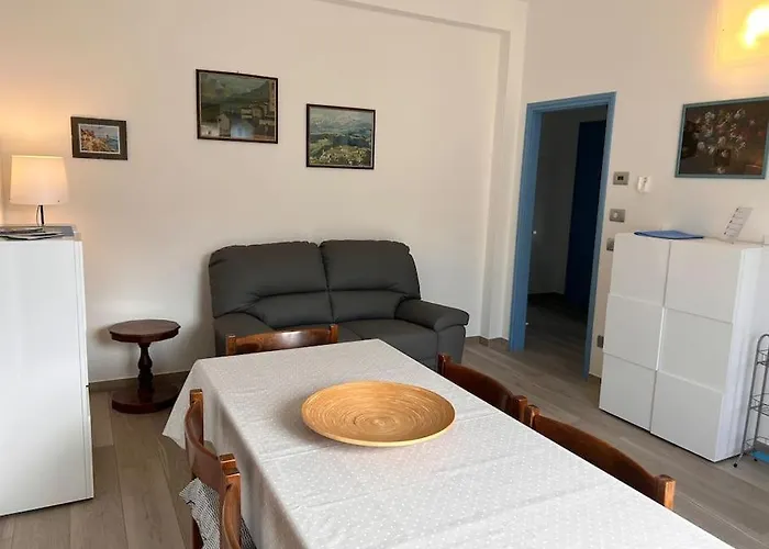 Casa Albatros Tra E Monti Lägenhet Mandello del Lario